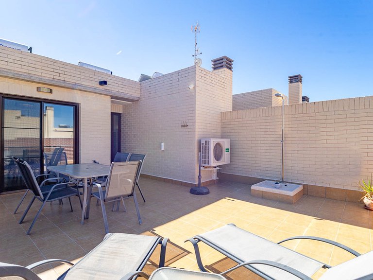 Apartment for Sale in Cabo Roig, Alicante 2