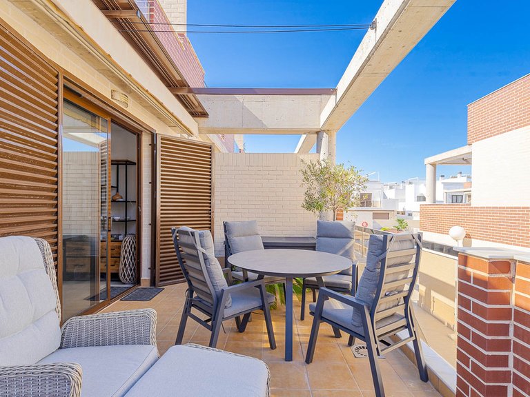 Apartment for Sale in Cabo Roig, Alicante 3