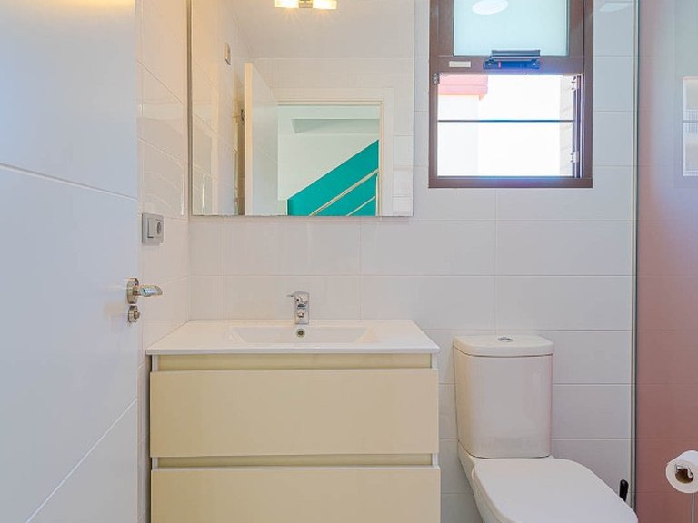 Apartment for Sale in Cabo Roig, Alicante 18