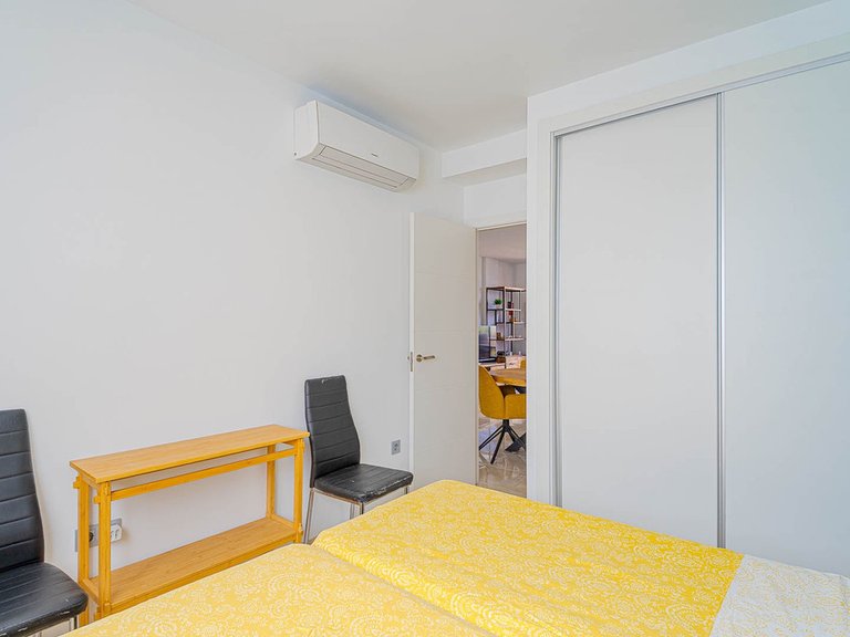 Apartment for Sale in Cabo Roig, Alicante 27