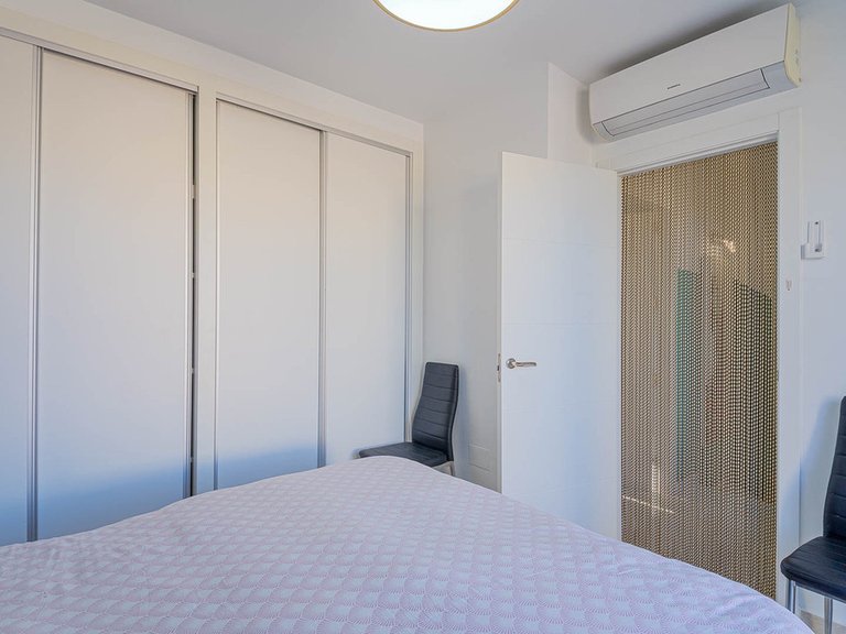 Apartment for Sale in Cabo Roig, Alicante 37