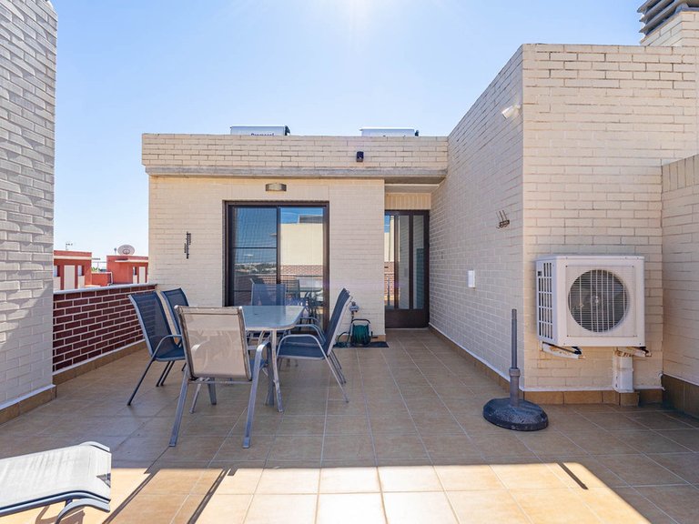 Apartment for Sale in Cabo Roig, Alicante 44