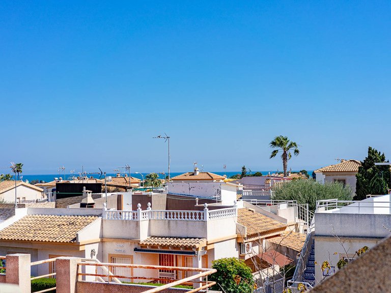 Town House for Sale in Los Altos, Alicante 32