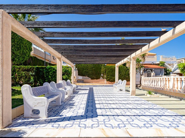 Town House for Sale in Los Altos, Alicante 38