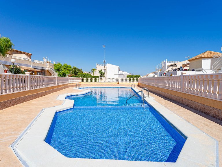 Town House for Sale in Los Altos, Alicante 39