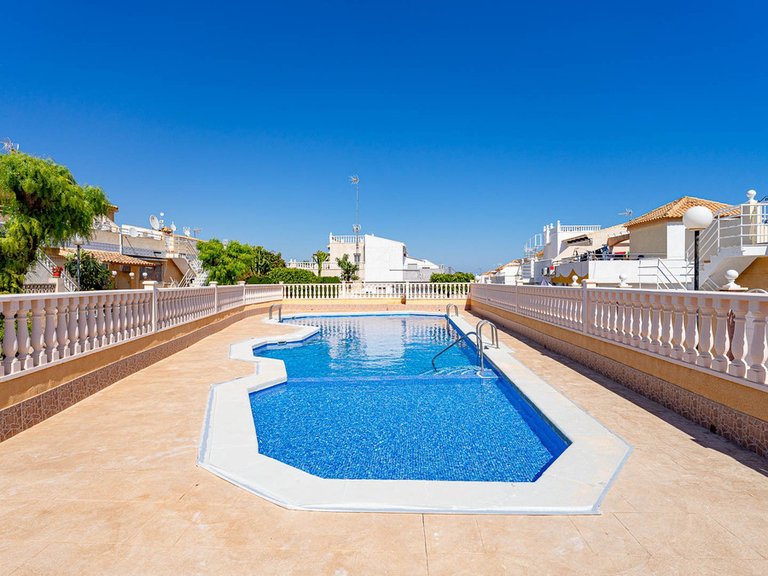 Town House for Sale in Los Altos, Alicante 41