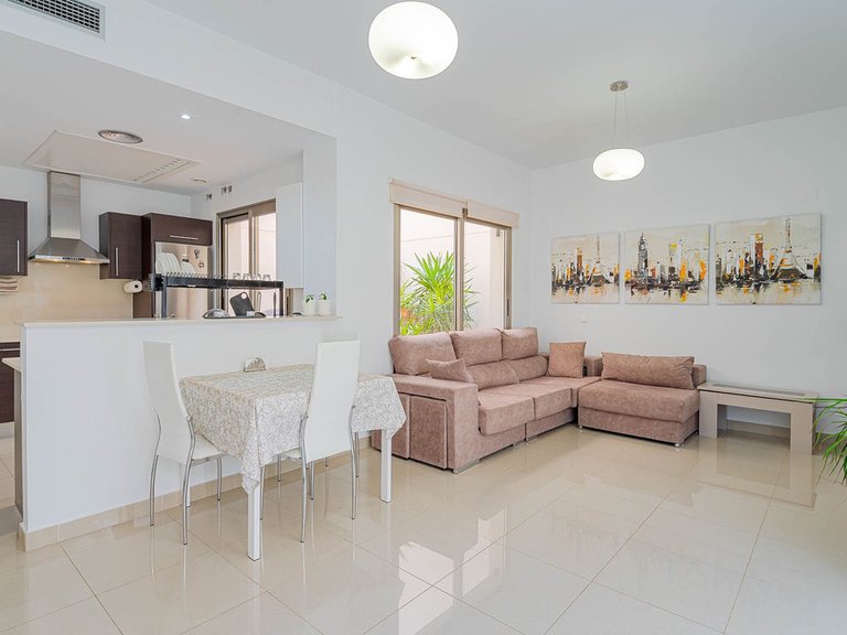 Town House for Sale in Punta Prima, Alicante 10