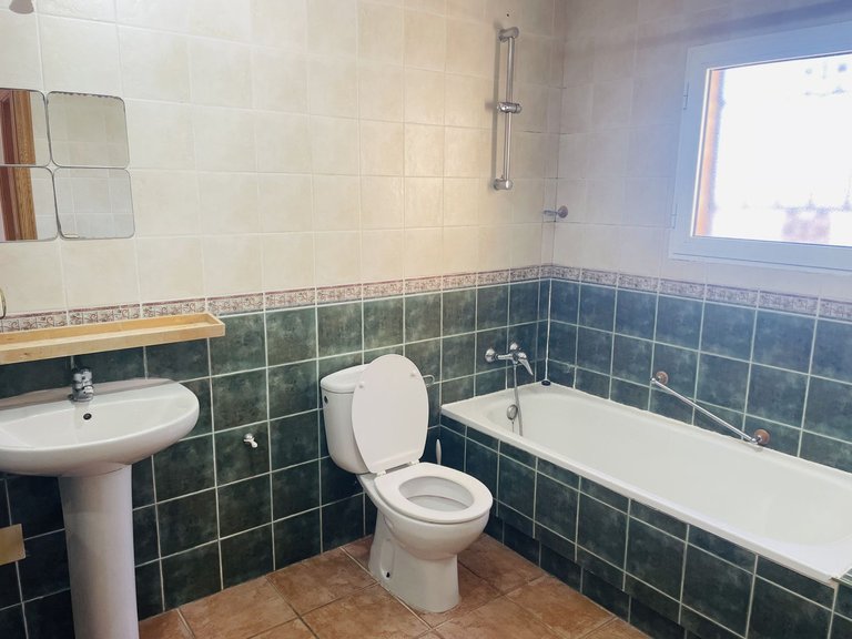 Villa for Sale in Villamartin, Alicante 16