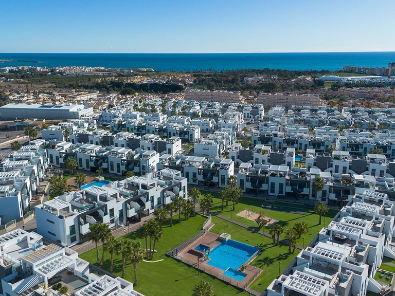 Apartment for Sale in Punta Prima, Alicante 18