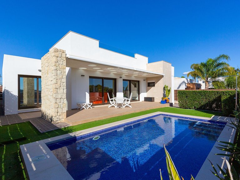 Villa for Sale in Orihuela, Alicante 41