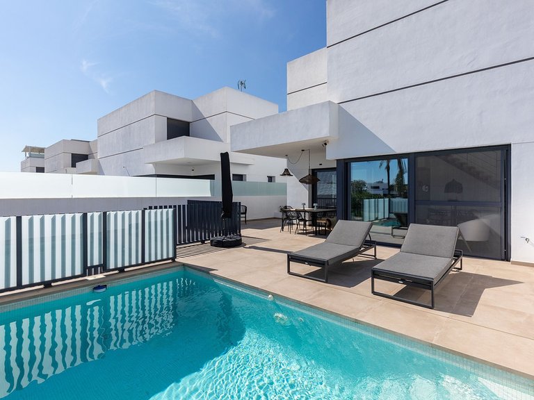Villa for Sale in Dolores, Alicante 2