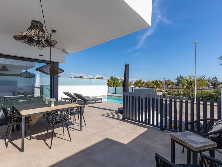 Villa for Sale in Dolores, Alicante 3