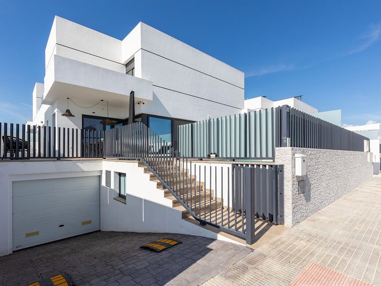 Villa for Sale in Dolores, Alicante 6