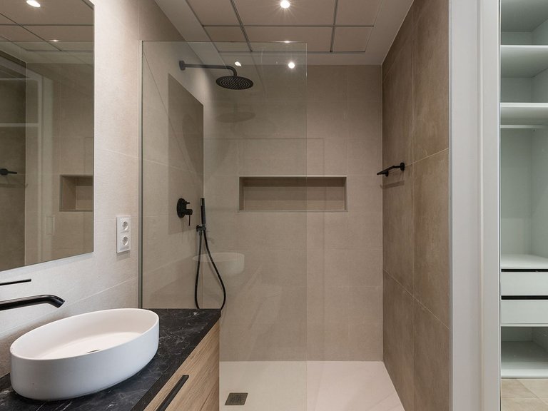 Villa for Sale in Dolores, Alicante 32