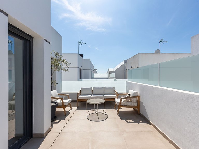 Villa for Sale in Dolores, Alicante 40