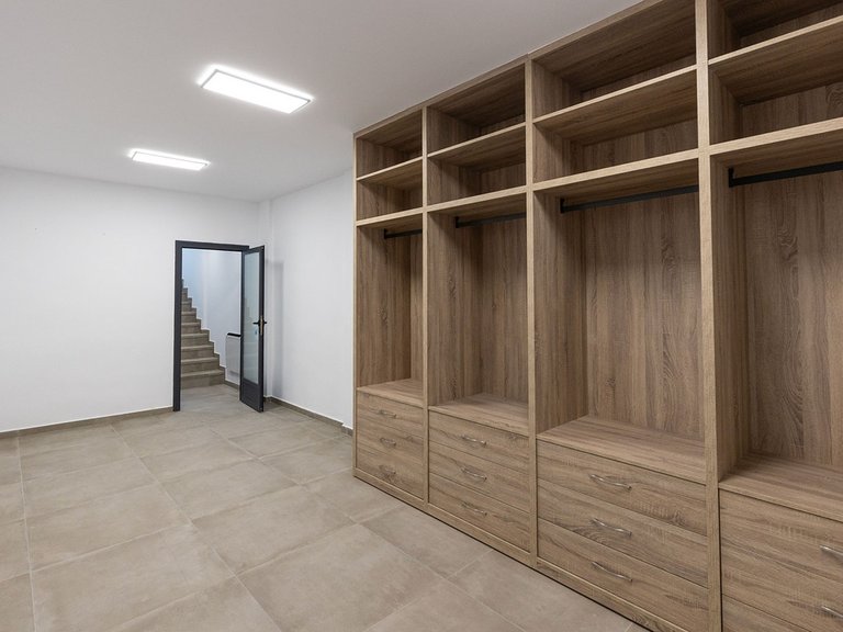 Villa for Sale in Dolores, Alicante 49