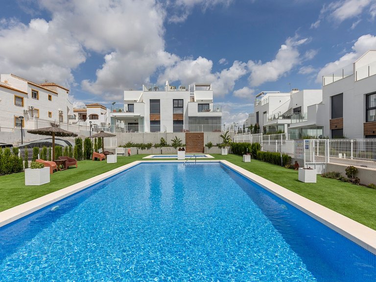 Apartment for Sale in Orihuela, Alicante 2