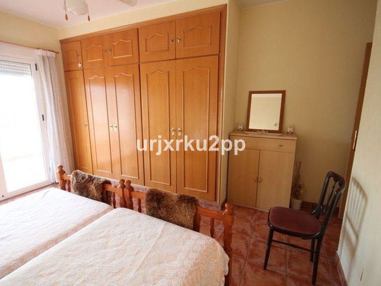Villa for Sale in Torrevieja, Alicante 12