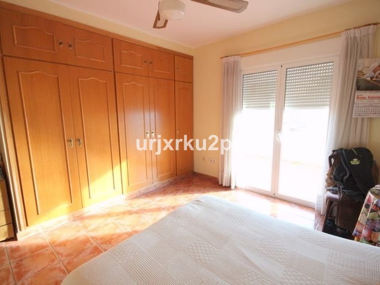 Villa for Sale in Torrevieja, Alicante 16