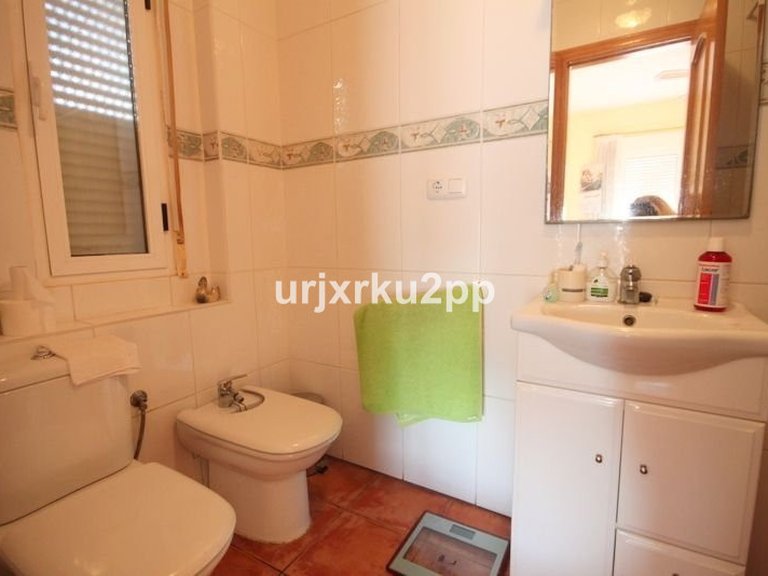 Villa for Sale in Torrevieja, Alicante 17