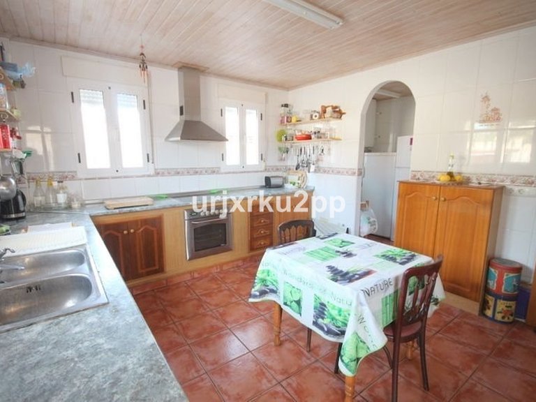 Villa for Sale in Torrevieja, Alicante 23