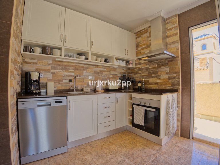 Villa for Sale in Torrevieja, Alicante 22