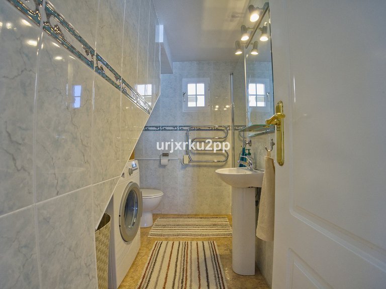 Villa for Sale in Torrevieja, Alicante 23