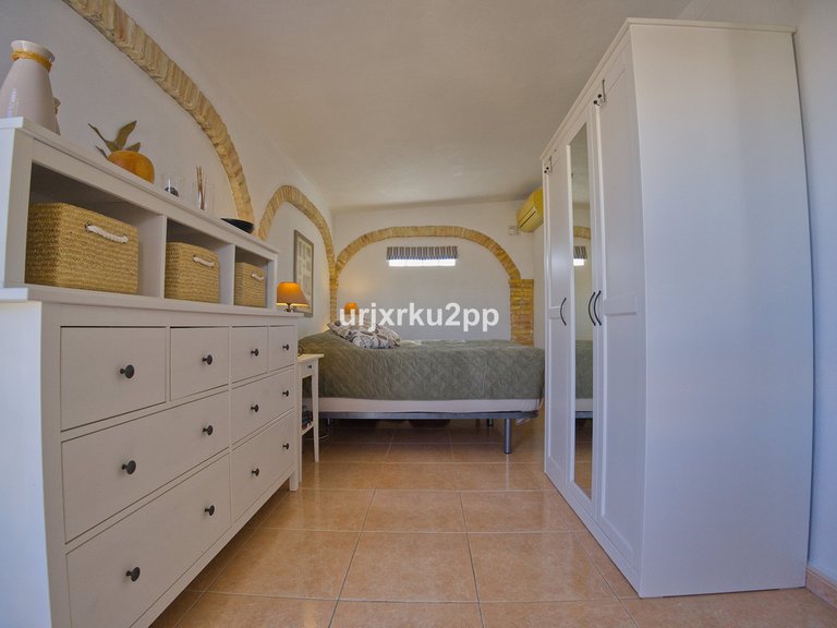 Villa for Sale in Torrevieja, Alicante 24