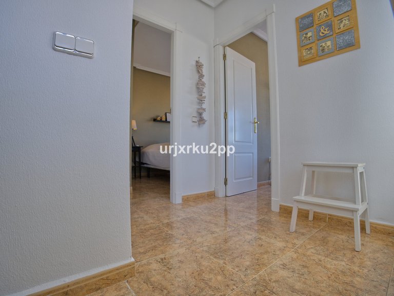 Villa for Sale in Torrevieja, Alicante 26