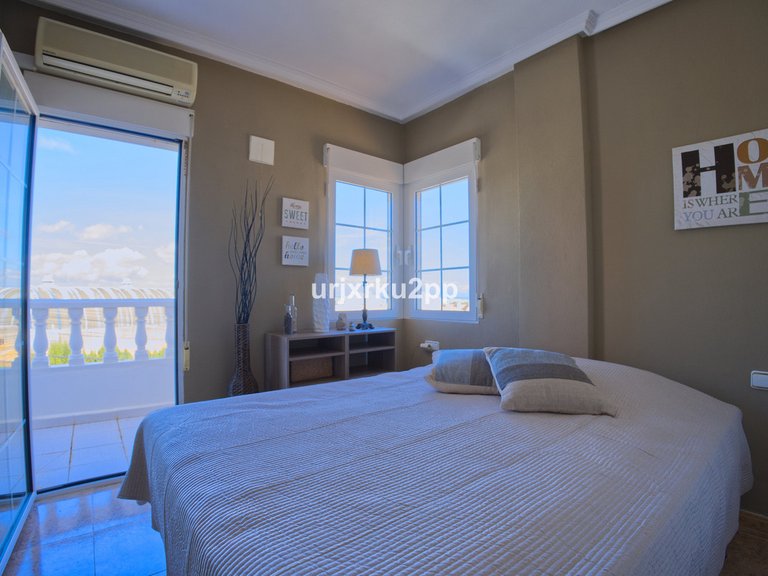 Villa for Sale in Torrevieja, Alicante 34