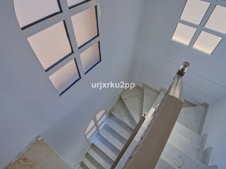 Villa for Sale in Torrevieja, Alicante 35