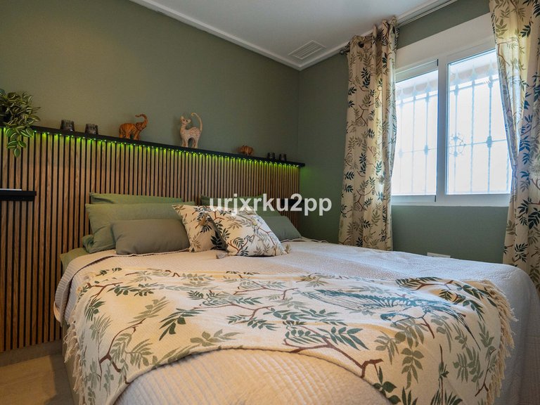 Apartment for Sale in Villamartin, Alicante 6