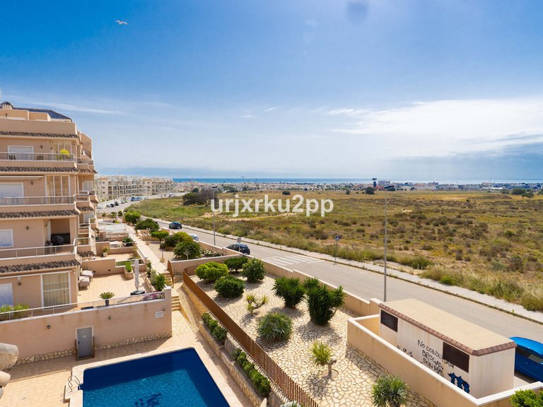 Apartment for Sale in Villamartin, Alicante 15