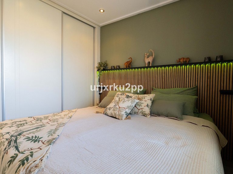 Apartment for Sale in Villamartin, Alicante 17
