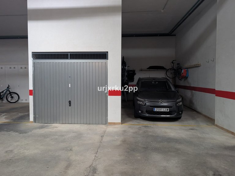 Apartment for Sale in Villamartin, Alicante 40