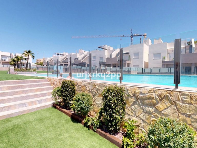 Apartment for Sale in Torrevieja, Alicante 2
