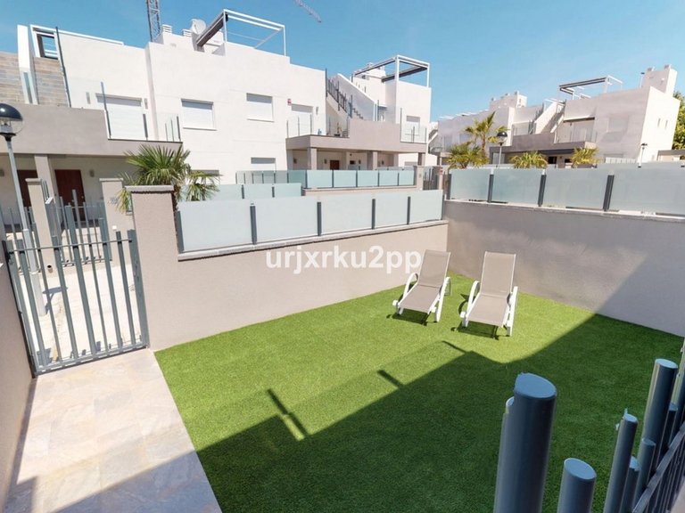 Apartment for Sale in Torrevieja, Alicante 7
