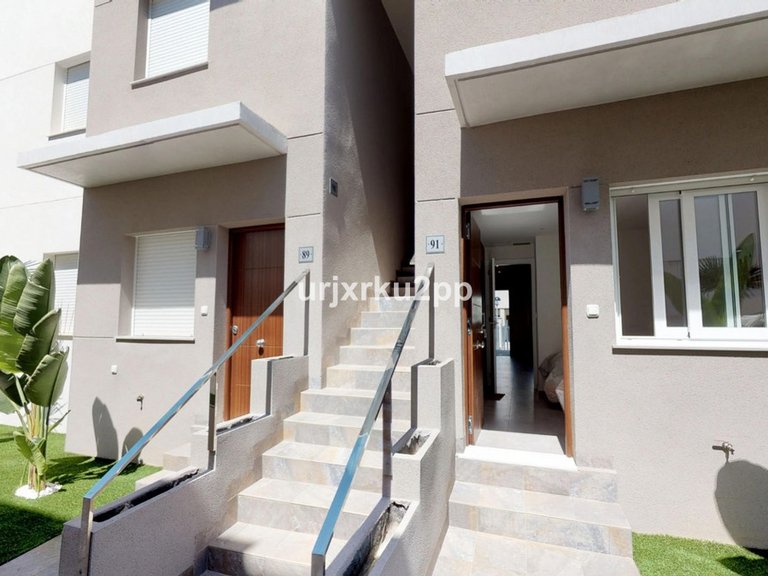Apartment for Sale in Torrevieja, Alicante 11