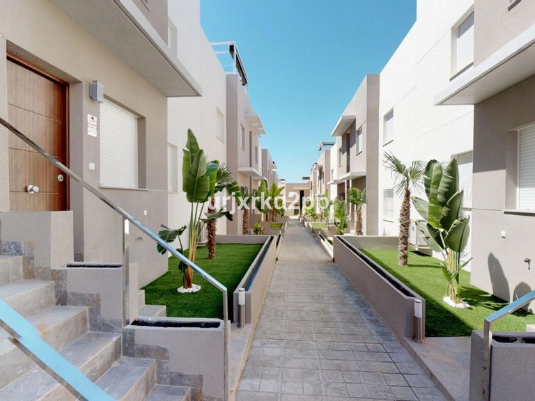 Apartment for Sale in Torrevieja, Alicante 12