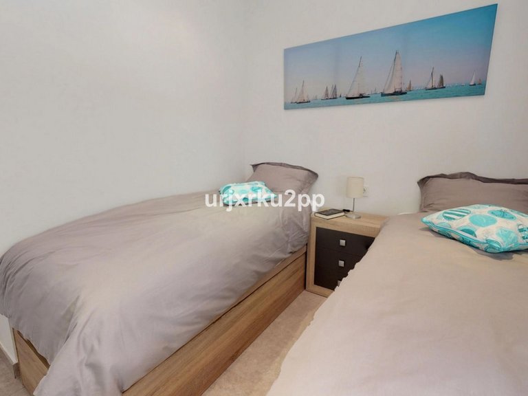 Apartment for Sale in Torrevieja, Alicante 13