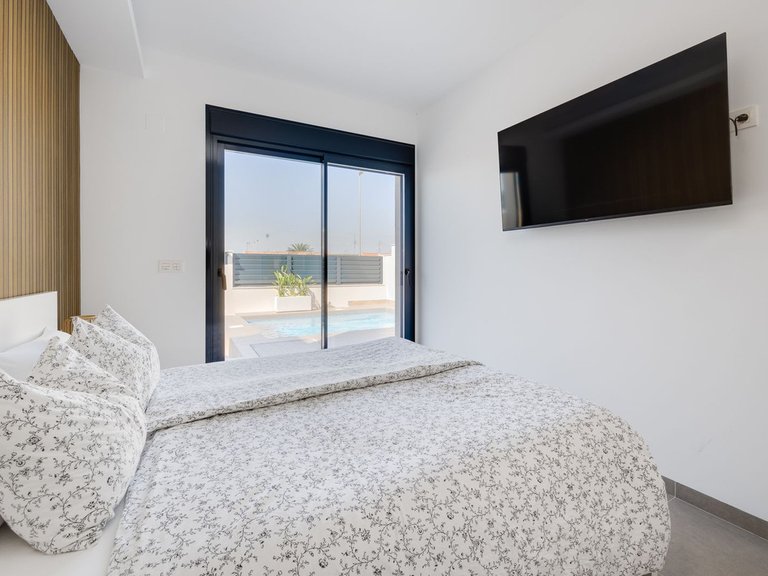 Villa for Sale in Los Montesinos, Alicante 26