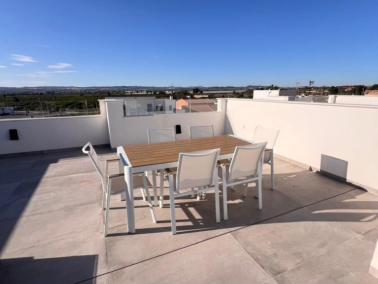 Villa for Sale in Los Montesinos, Alicante 29