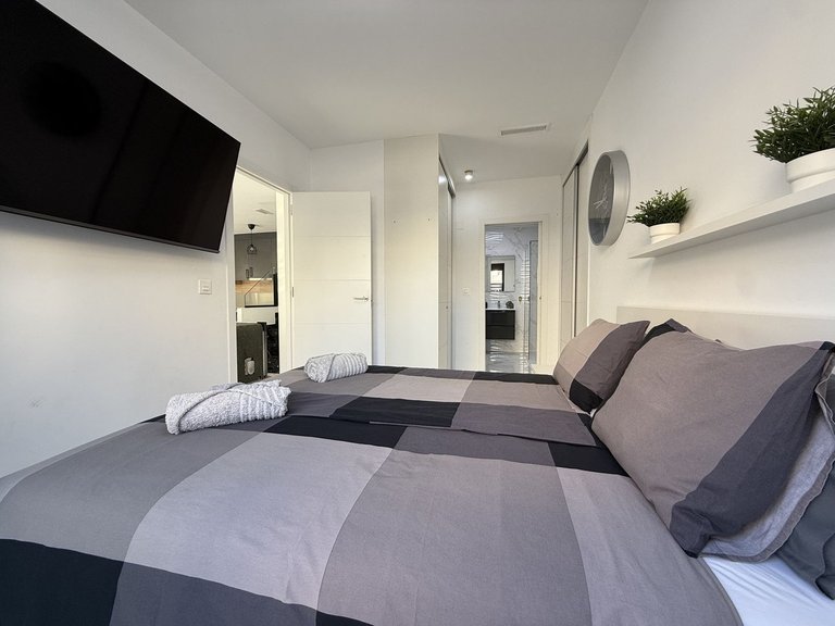 Villa for Sale in Los Montesinos, Alicante 38