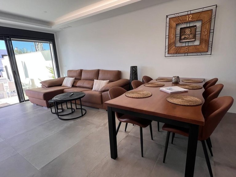 Villa for Sale in Los Montesinos, Alicante 8
