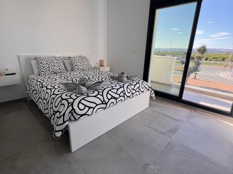 Villa for Sale in Los Montesinos, Alicante 17