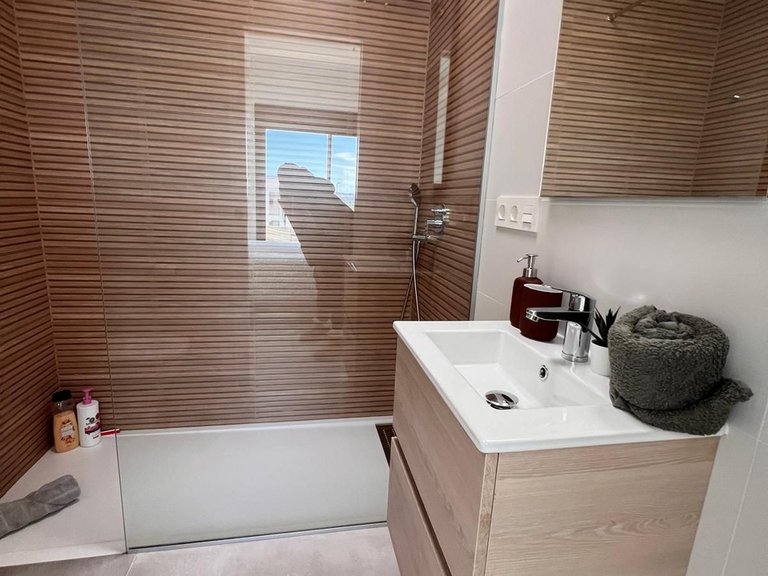 Villa for Sale in Los Montesinos, Alicante 21