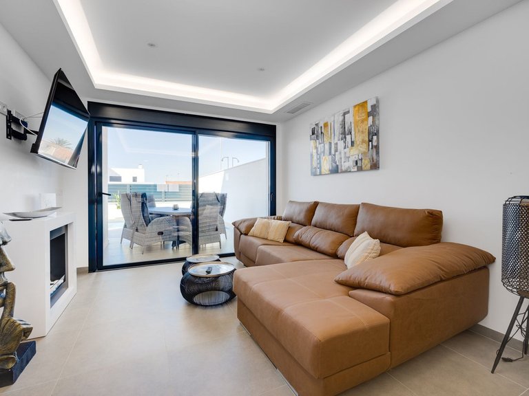Villa for Sale in Los Montesinos, Alicante 15