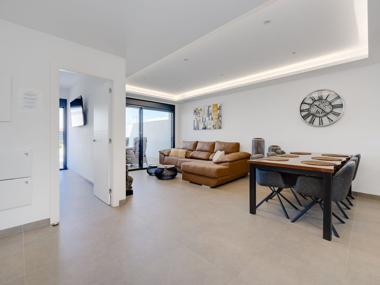 Villa for Sale in Los Montesinos, Alicante 19