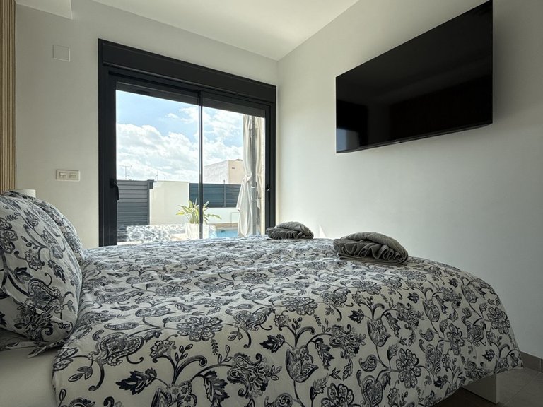 Villa for Sale in Los Montesinos, Alicante 34