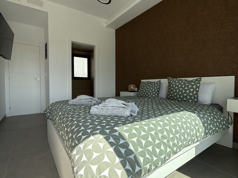 Villa for Sale in Los Montesinos, Alicante 36